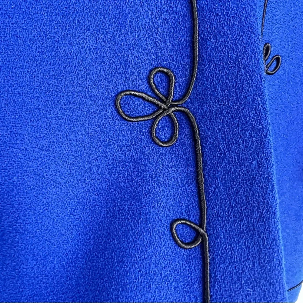 Vintage Talbots Depeche Embroidered Dress Size 4 - Picture 4 of 8